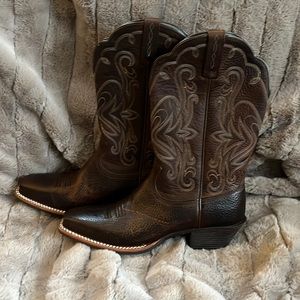 Ariat Women’s Cowboy Boots- size 8.5